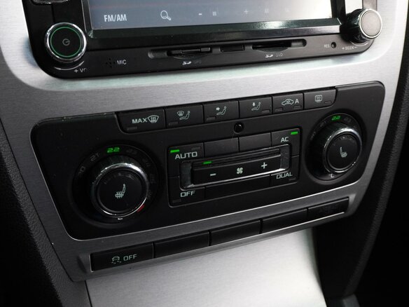 2012 Skoda Octavia Scout II (A5) Рестайлинг, серый, 1069000 рублей - вид 12