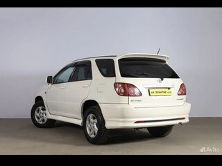 1999 Toyota Harrier I (XU10), белый, 750000 рублей, вид 5