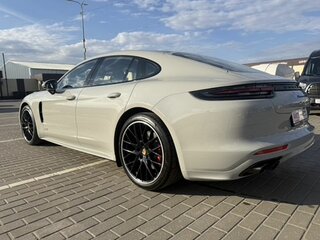 2020 Porsche Panamera GTS II, серый, 9990000 рублей, вид 3