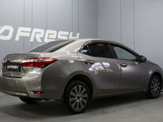 2013 Toyota Corolla XI (E160, E170, E180), золотистый, 1295000 рублей, вид 2