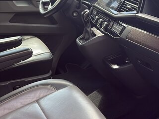 2020 Volkswagen Caravelle T6 Рестайлинг, бежевый, 4290000 рублей, вид 5