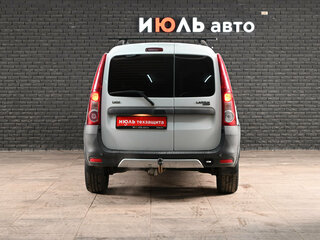 2017 Lada (ВАЗ) Largus Cross I, белый, 800000 рублей, вид 5