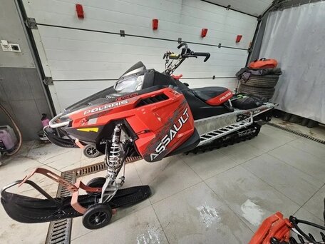 2013 Polaris 120 Assault, красный, 560000 рублей, вид 1