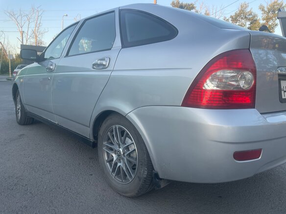 2010 Lada (ВАЗ) Priora I, серебристый, 350000 рублей - вид 8