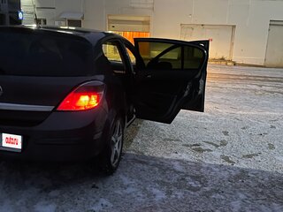 2008 Opel Astra H Рестайлинг, серый, 450000 рублей, вид 3