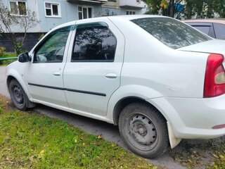 2013 Renault Logan I Рестайлинг, белый, 320000 рублей, вид 3