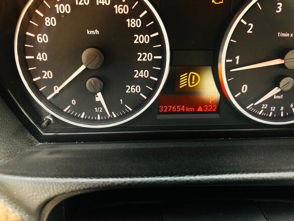 2005 BMW 3 серии 323i V (E90/E91/E92/E93), серебристый, 550000 рублей - вид 7