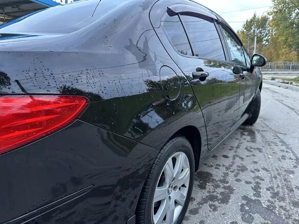 2012 Peugeot 408 I, чёрный, 990000 рублей - вид 8