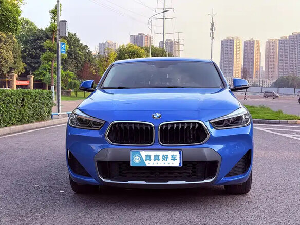 2021 BMW X2 sDrive20i I (F39), синий, 1500000 рублей - вид 1