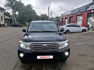 2012 Toyota Land Cruiser 200 Series Рестайлинг 1, чёрный, 2393000 рублей, вид 2