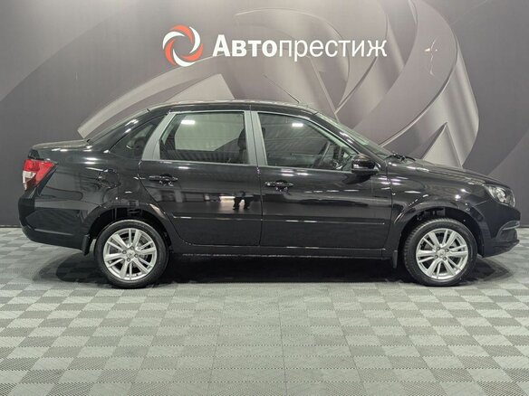 2026 Lada (ВАЗ) Granta I Рестайлинг, чёрный - вид 6
