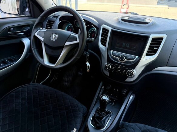2018 Changan CS35, серый - вид 12