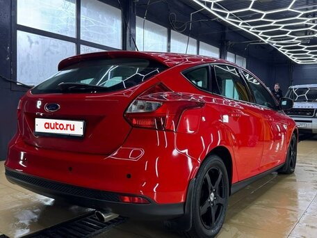 2013 Ford Focus III, красный, 850000 рублей, вид 4