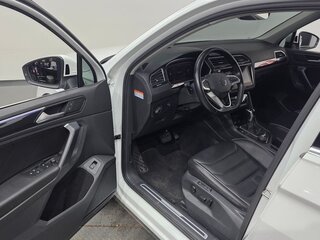 2022 Volkswagen Tiguan Allspace II Рестайлинг, белый, 4210000 рублей, вид 5