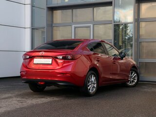 2017 Mazda 3 III (BM) Рестайлинг, красный, 1541000 рублей, вид 4