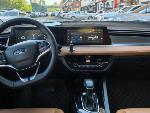 2021 Ford Escort VI Рестайлинг 2, белый, 1600000 рублей - вид 17