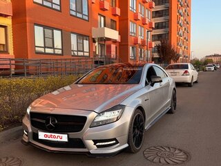 2011 Mercedes-Benz CLS 500 II (C218), серебристый, 2380000 рублей, вид 2