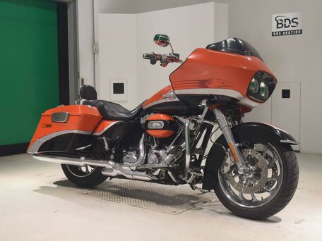 2009 Harley-Davidson CVO Road Glide, оранжевый, 1077000 рублей, вид 3