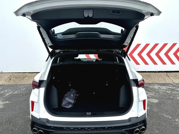 2024 Geely Coolray I Рестайлинг, белый, 2150000 рублей - вид 16
