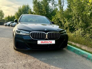 2021 BMW 5 серии 530i xDrive VII (G30/G31/G38) Рестайлинг, чёрный, 4490000 рублей, вид 2