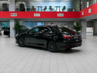 2015 Toyota Camry VII (XV50) Рестайлинг, чёрный, 1590000 рублей, вид 4
