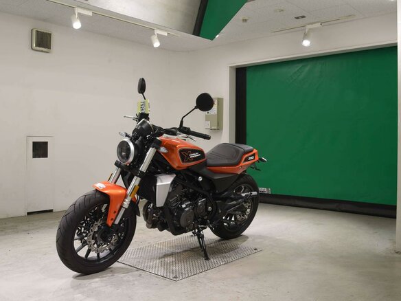 2024 Harley-Davidson X350, оранжевый - вид 3