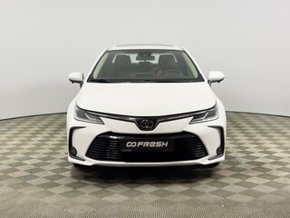 2022 Toyota Corolla XII (E210), белый, 1875000 рублей, вид 3
