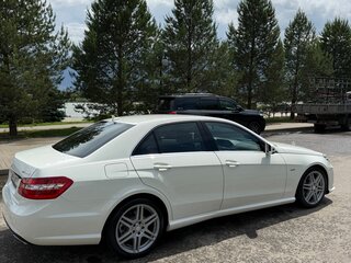 2012 Mercedes-Benz E-Класс 200 7G-Tronic IV (W212, S212, C207), белый, 1850000 рублей, вид 5