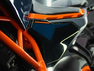 2026 KTM 390 Duke, синий, 400000 рублей, вид 5