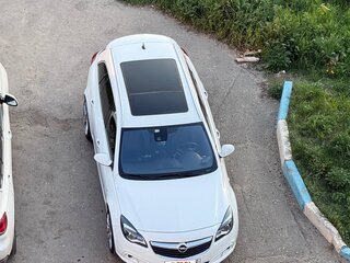 2014 Opel Insignia Country Tourer I Рестайлинг, белый, 1450000 рублей, вид 3
