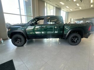 2026 Ram 1500 TRX SRT V Рестайлинг, зелёный, 15802201 рублей, вид 3