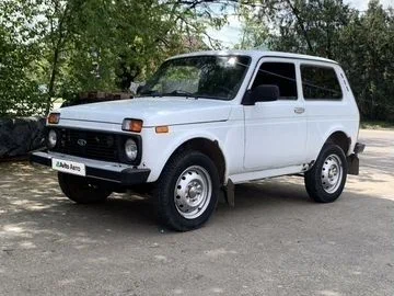 2014 Lada (ВАЗ) 2121 (4x4) I Рестайлинг, белый, 440000 рублей, вид 1