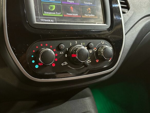 2018 Renault Kaptur I, серебристый, 1490000 рублей - вид 13