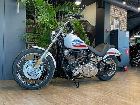 2026 Harley-Davidson Super Glide, белый, 3200000 рублей, вид 4