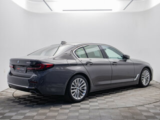 2021 BMW 5 серии Long 525Li VII (G30/G31/G38) Рестайлинг, серый, 4178000 рублей, вид 5
