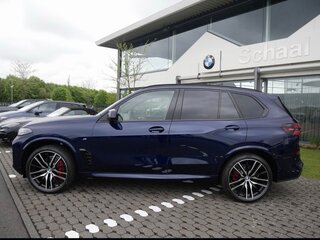 2026 BMW X5 40d IV (G05/G18) Рестайлинг, синий, 15980000 рублей, вид 2