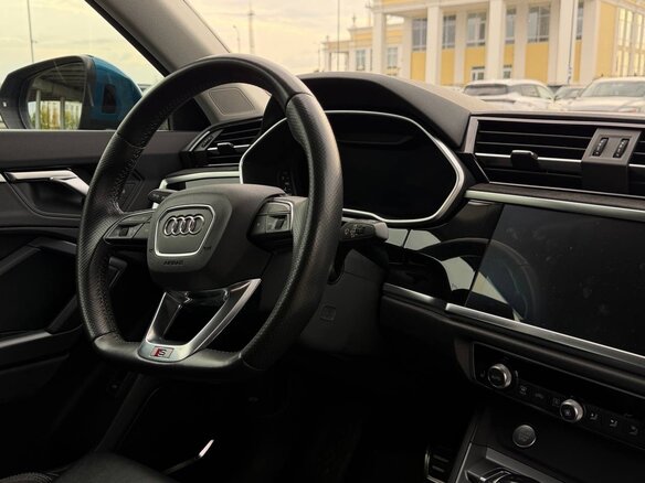 2020 Audi Q3 Sportback 45 TFSI II (F3), синий - вид 14