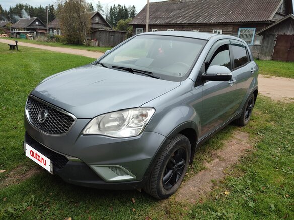 2011 SsangYong Actyon II, серый, 750000 рублей - вид 13