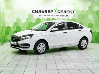 2024 Lada (ВАЗ) Vesta I Рестайлинг (NG), белый, 999000 рублей, вид 1