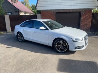 2015 Audi A4 IV (B8) Рестайлинг, белый, 1430000 рублей, вид 3