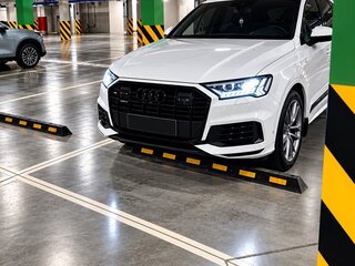 2019 Audi Q7 45 TDI II (4M) Рестайлинг, белый, 7400000 рублей, вид 3
