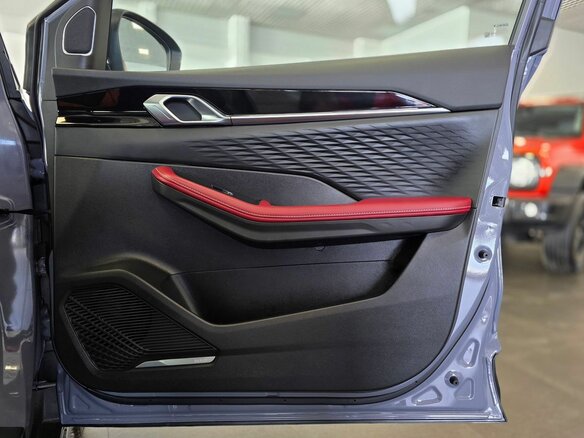 2026 Geely Coolray I Рестайлинг 2, серый, 2440000 рублей - вид 24