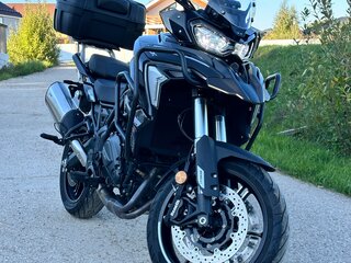 2025 Benelli TRK 702, чёрный, 650000 рублей, вид 3
