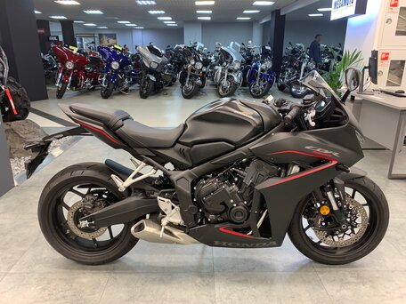2025 Honda CBR 650R, чёрный, 1188000 рублей, вид 1
