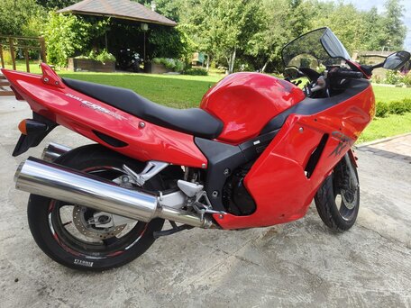 1997 Honda CBR 1100 XX, красный, 345000 рублей, вид 3