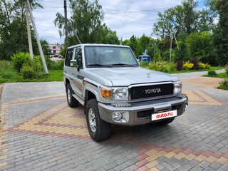 2021 Toyota Land Cruiser 71 70 Series Рестайлинг 1, серый, 6750000 рублей, вид 2