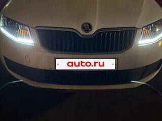 2015 Skoda Octavia III (A7), белый, 615000 рублей, вид 2