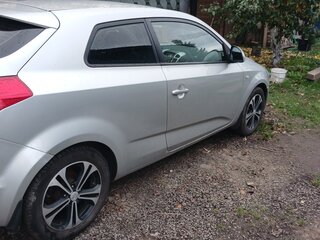 2009 Kia Ceed I, серебристый, 600000 рублей, вид 2
