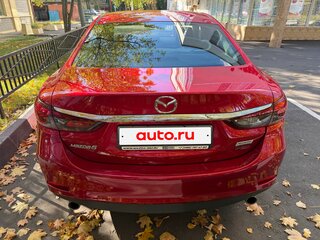 2017 Mazda 6 III (GJ) Рестайлинг, красный, 1850000 рублей, вид 4