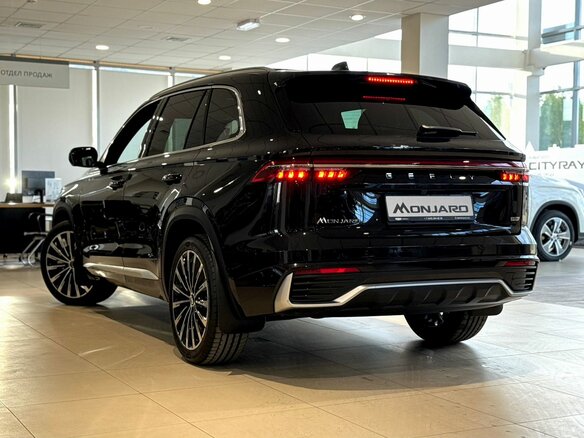 2026 Geely Monjaro I Рестайлинг, чёрный, 4905445 рублей - вид 5